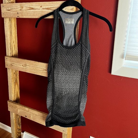 Athleta Fastest Track Tank Top Shirt Racerback Running SMALL - Picture 2 of 6